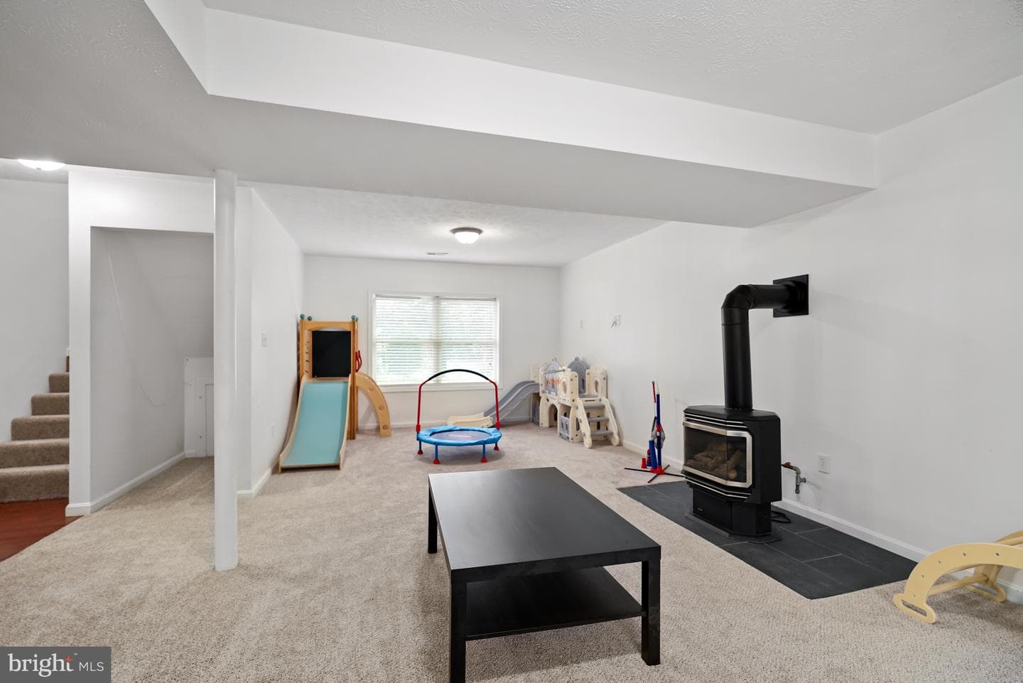 8 Woodside Drive photo 19