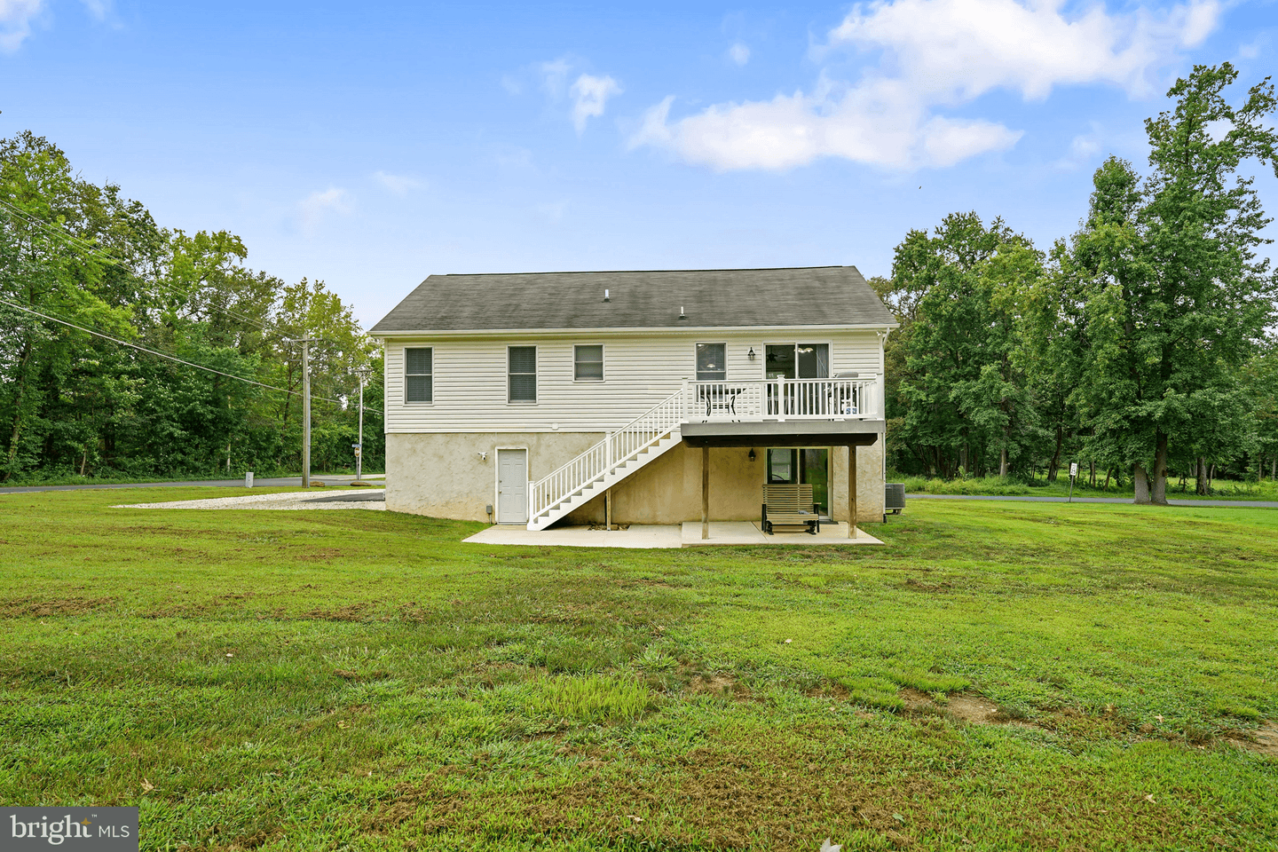 8 Woodside Drive photo 30