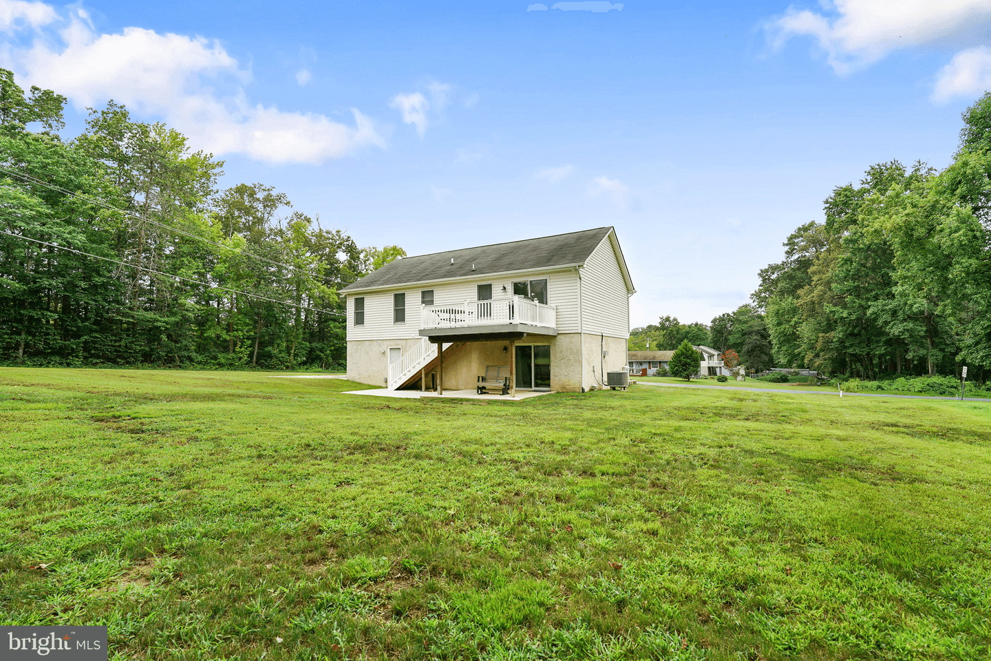 8 Woodside Drive photo 31