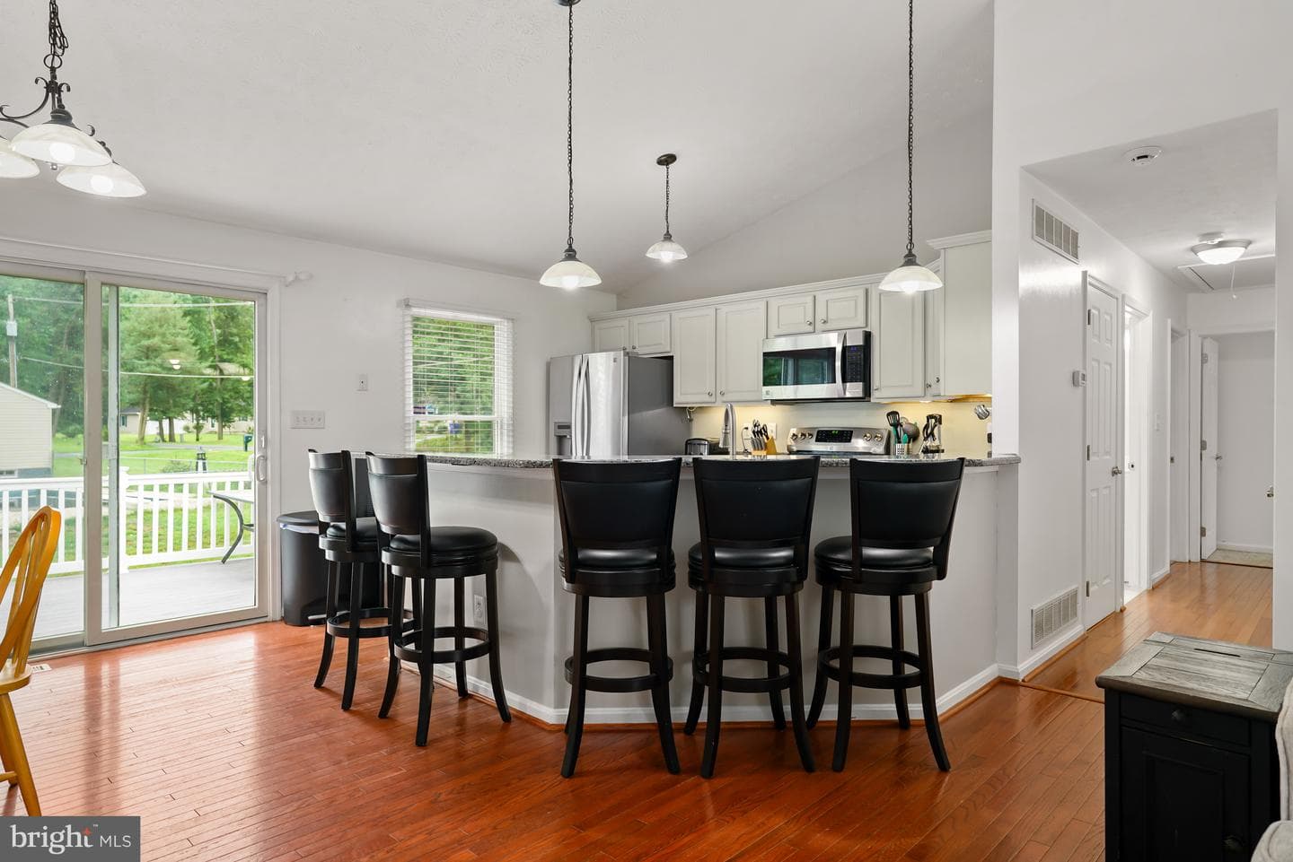 8 Woodside Drive photo 8