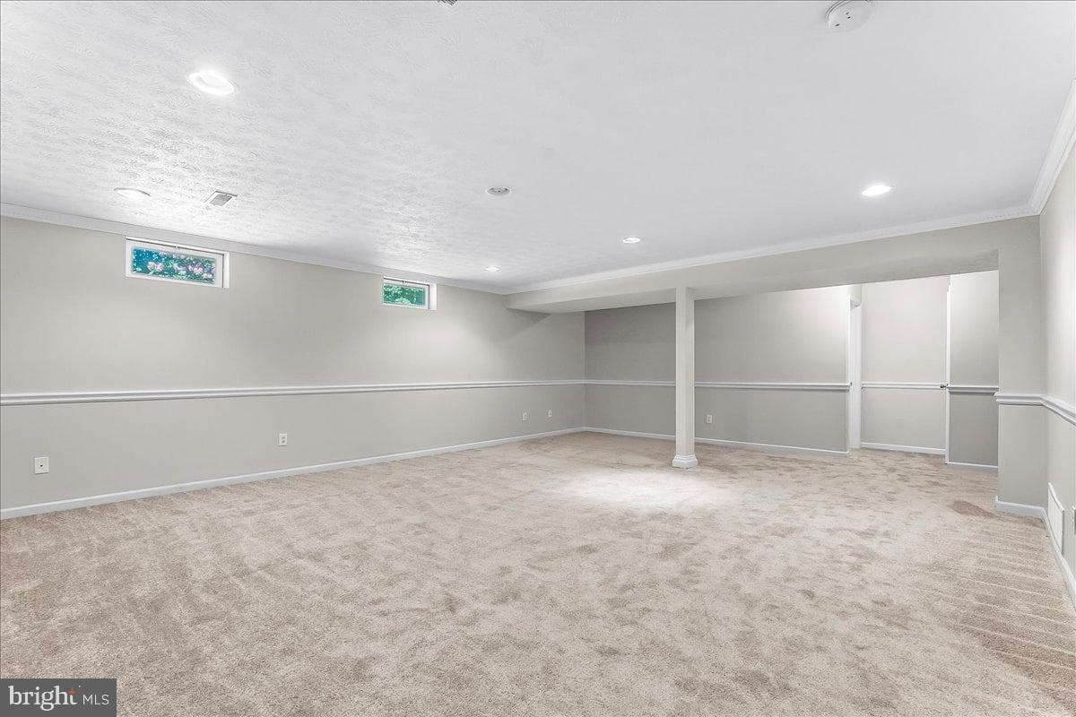 7 John Adams Lane photo 26
