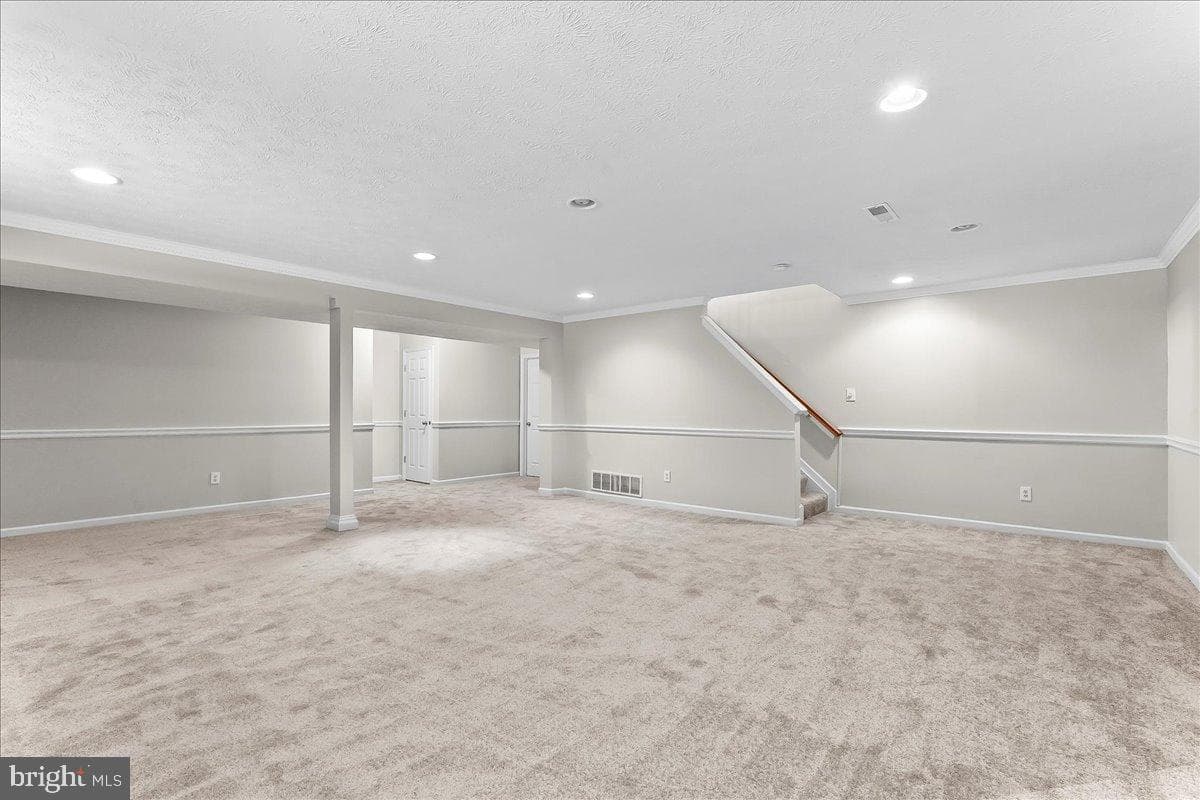 7 John Adams Lane photo 27