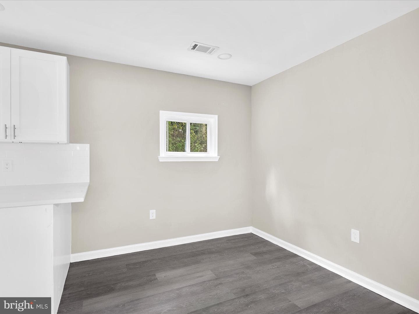 360 Nottingham Road photo 11