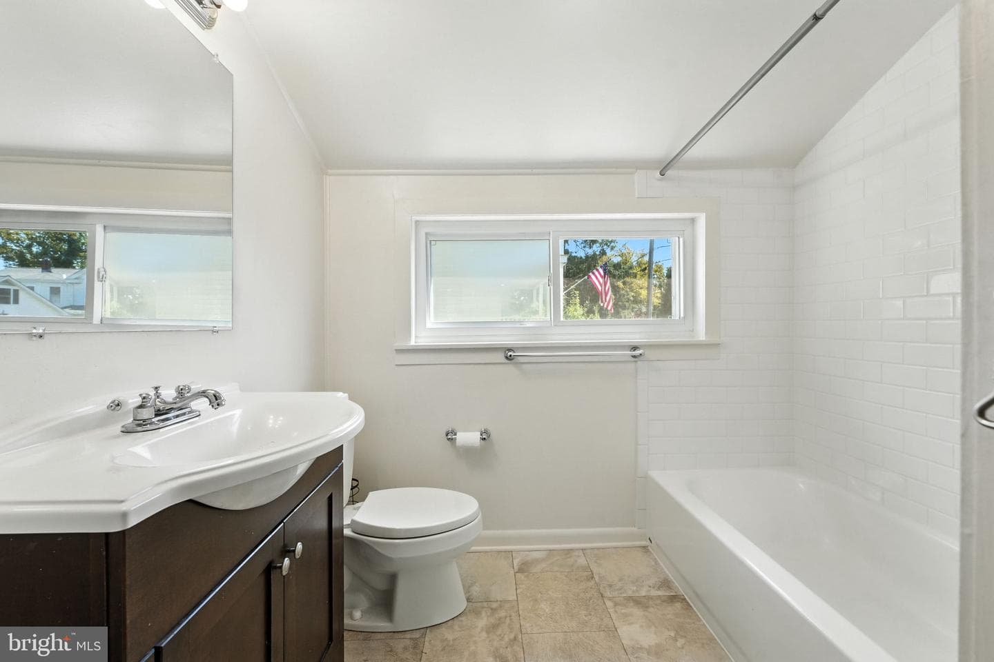 535 Biddle Street photo 15