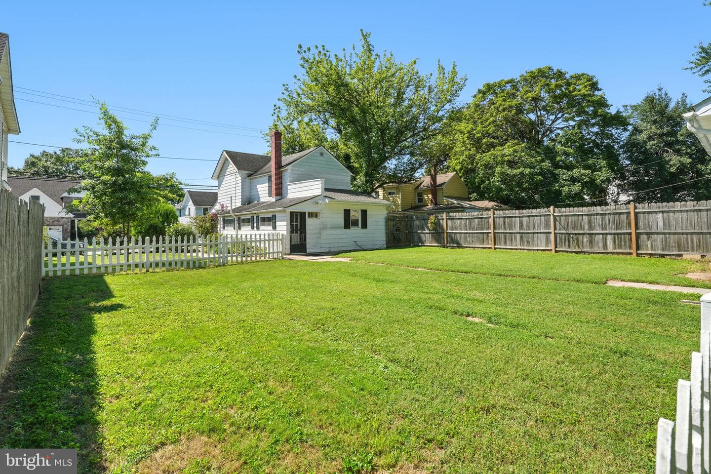 535 Biddle Street photo 26
