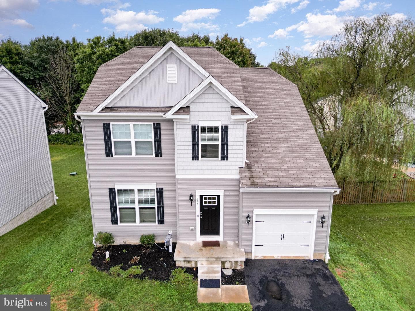 105 Maple Leaf Drive photo 30