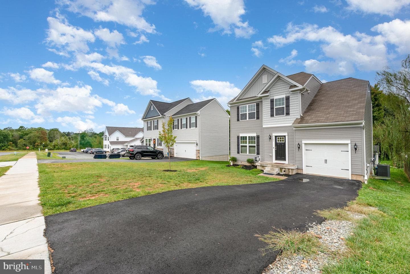 105 Maple Leaf Drive photo 31