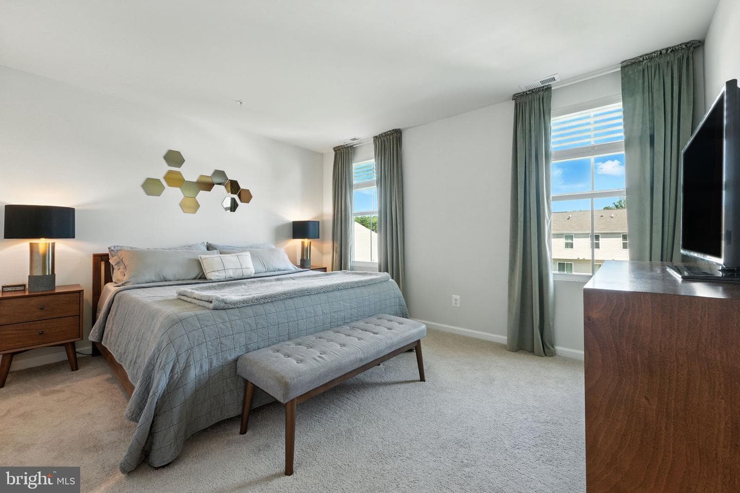 29 Marsh Lane photo 8