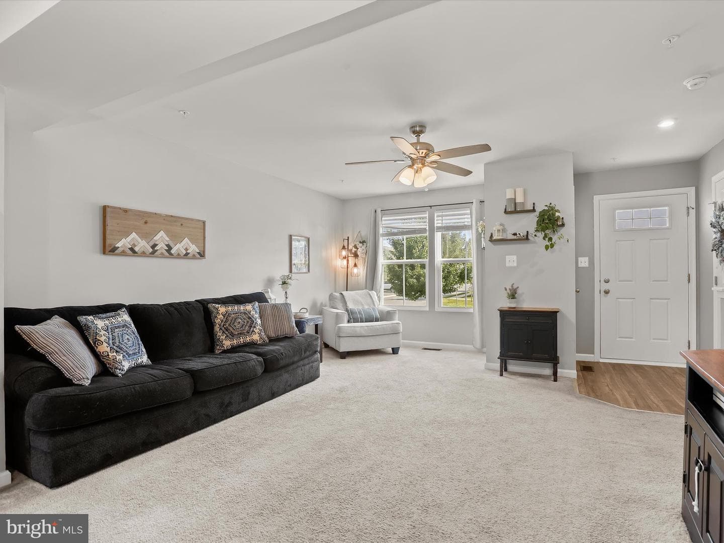 23 Karina Court photo 5