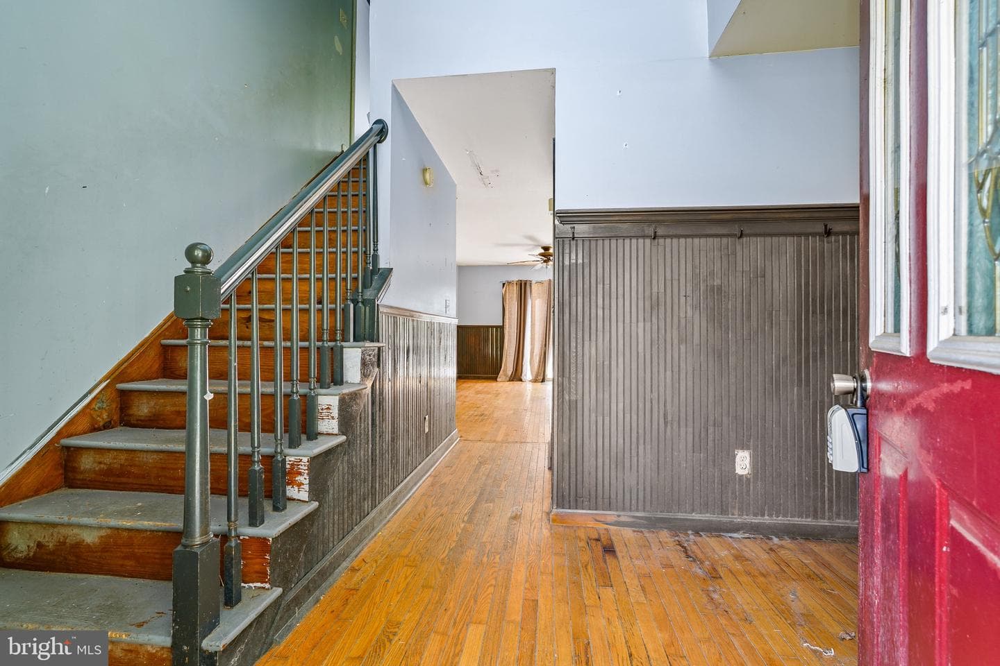 224 W Cecil Avenue photo 3