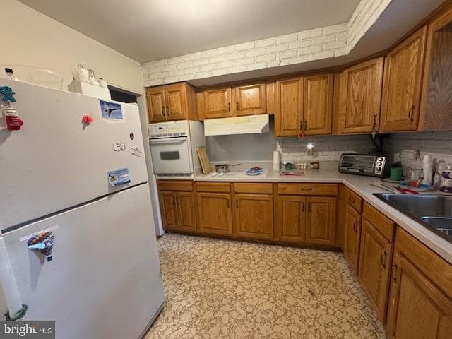 89 Greenwood Street photo 16