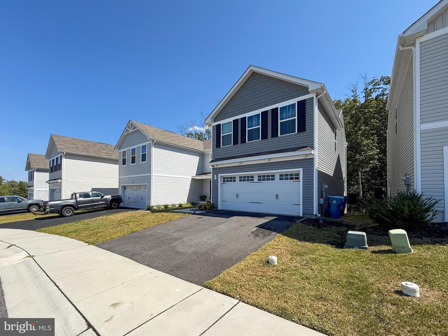 33 Juniper Circle photo 3