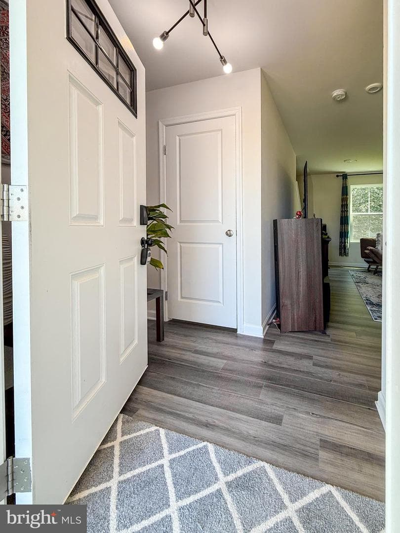33 Juniper Circle photo 5