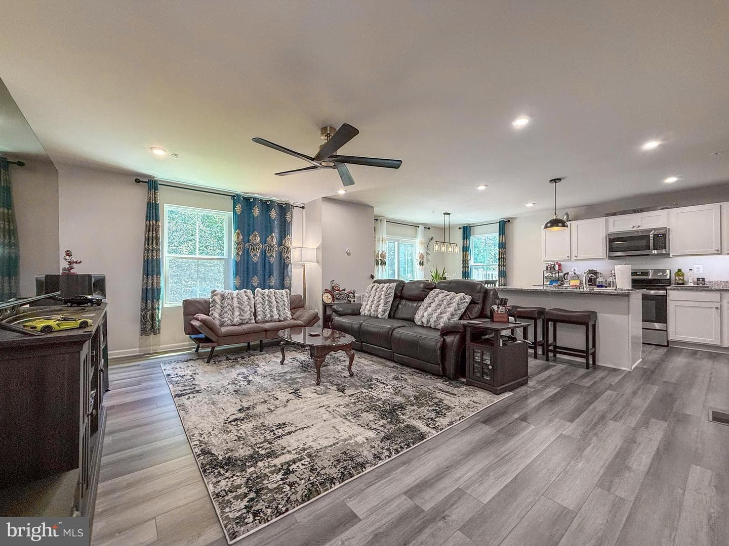 33 Juniper Circle photo 7