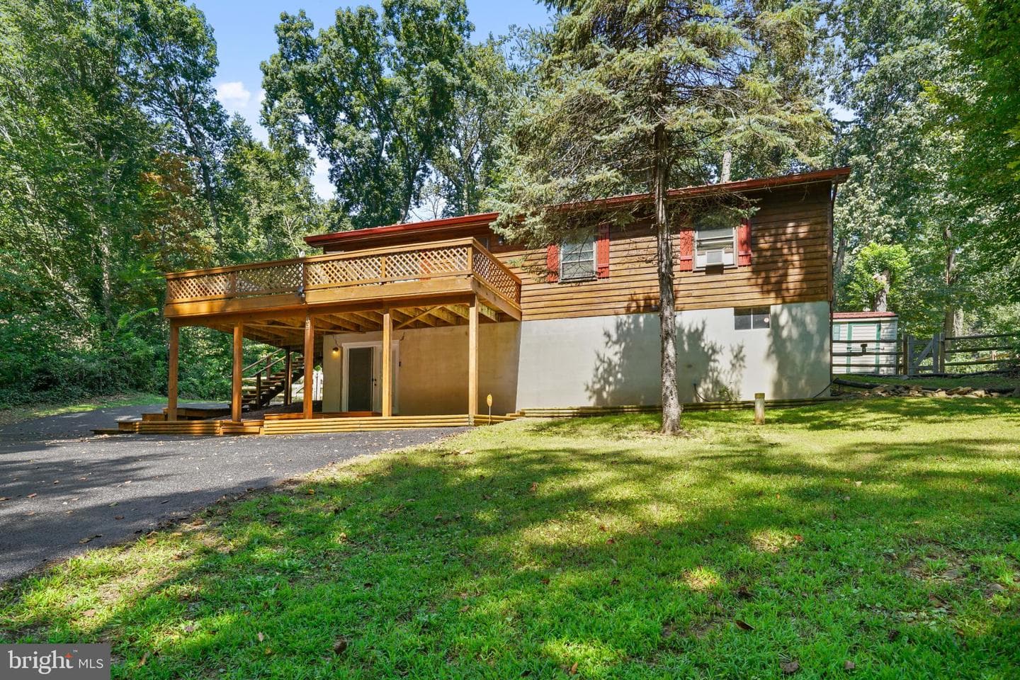 89 Codjus Drive photo 2