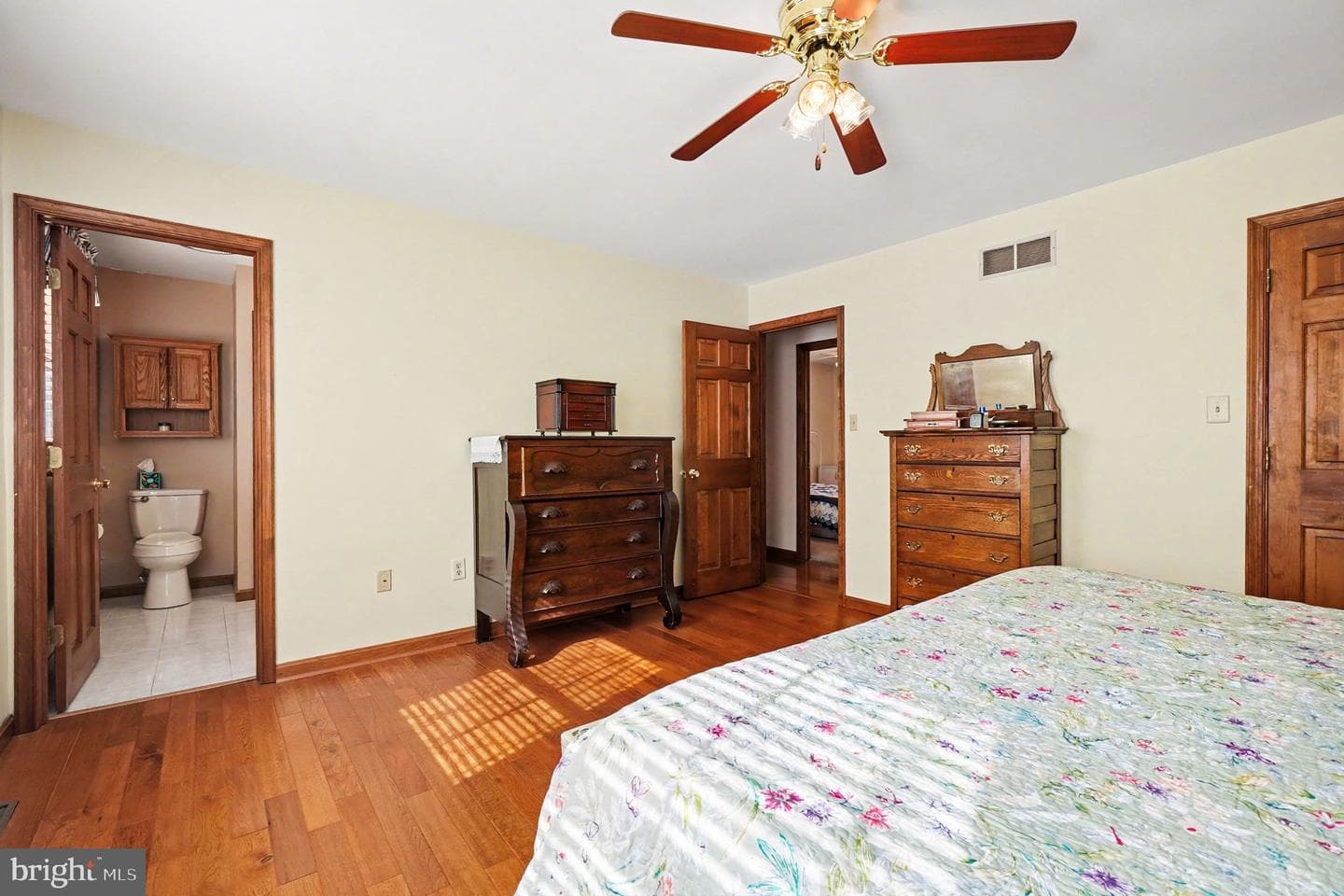 72 Cynthia Court photo 20