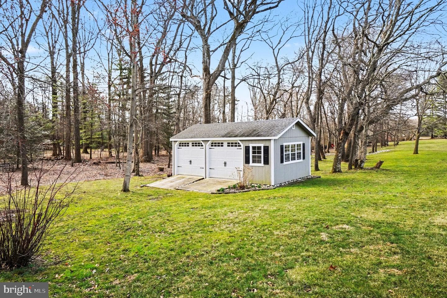 72 Cynthia Court photo 42