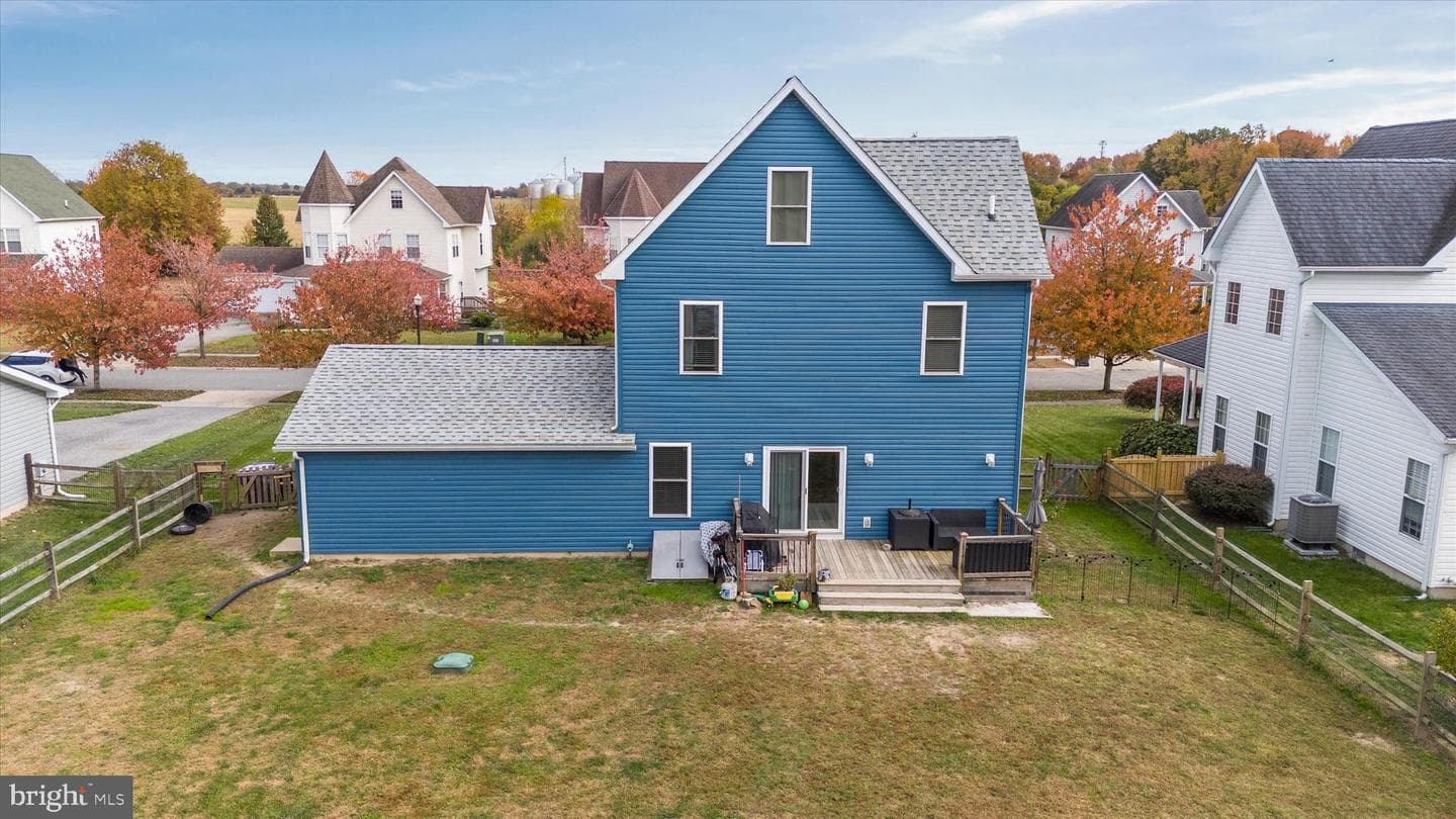 223 Ariel Avenue photo 38