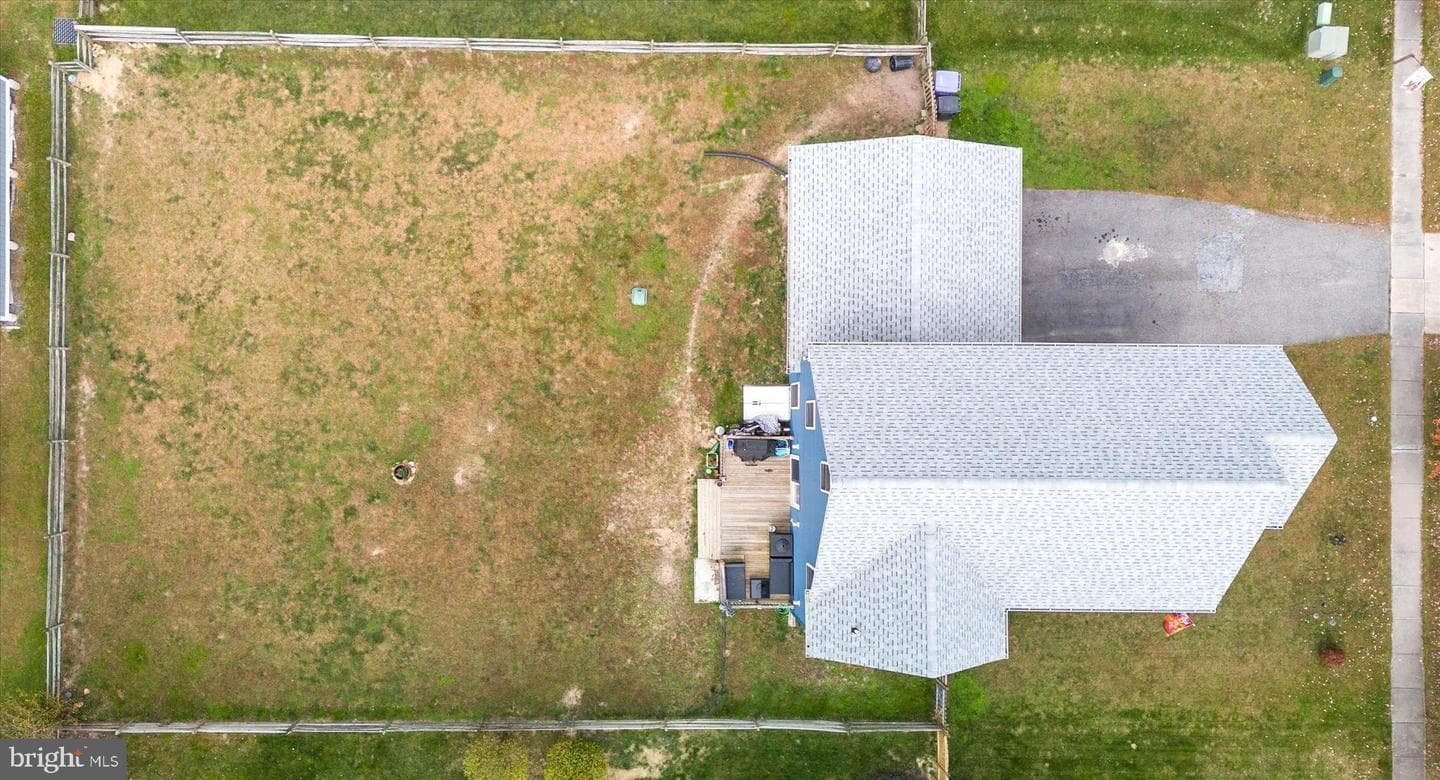 223 Ariel Avenue photo 39
