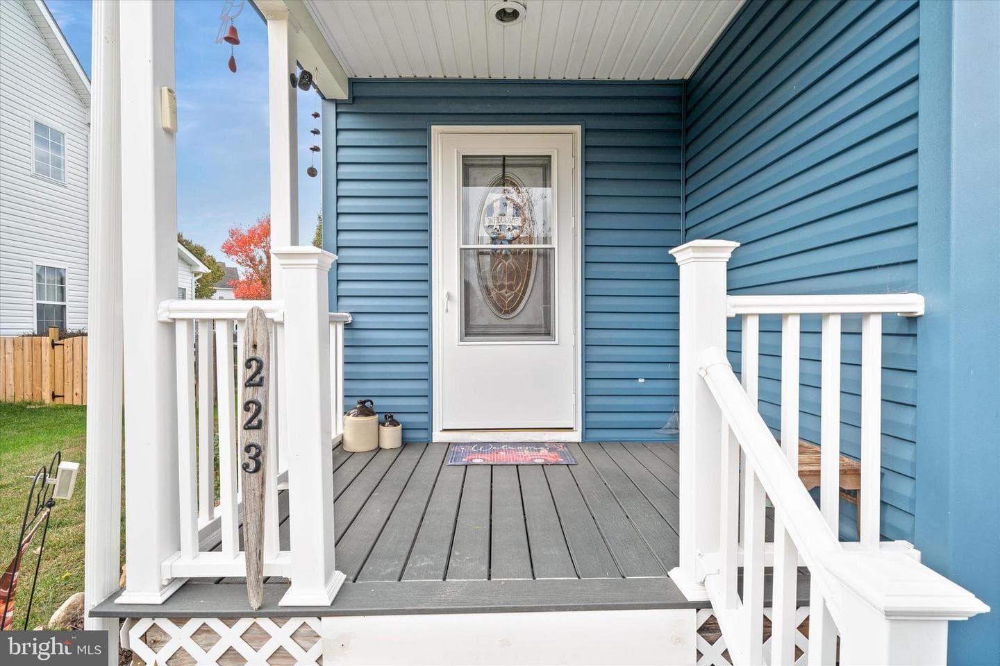 223 Ariel Avenue photo 4