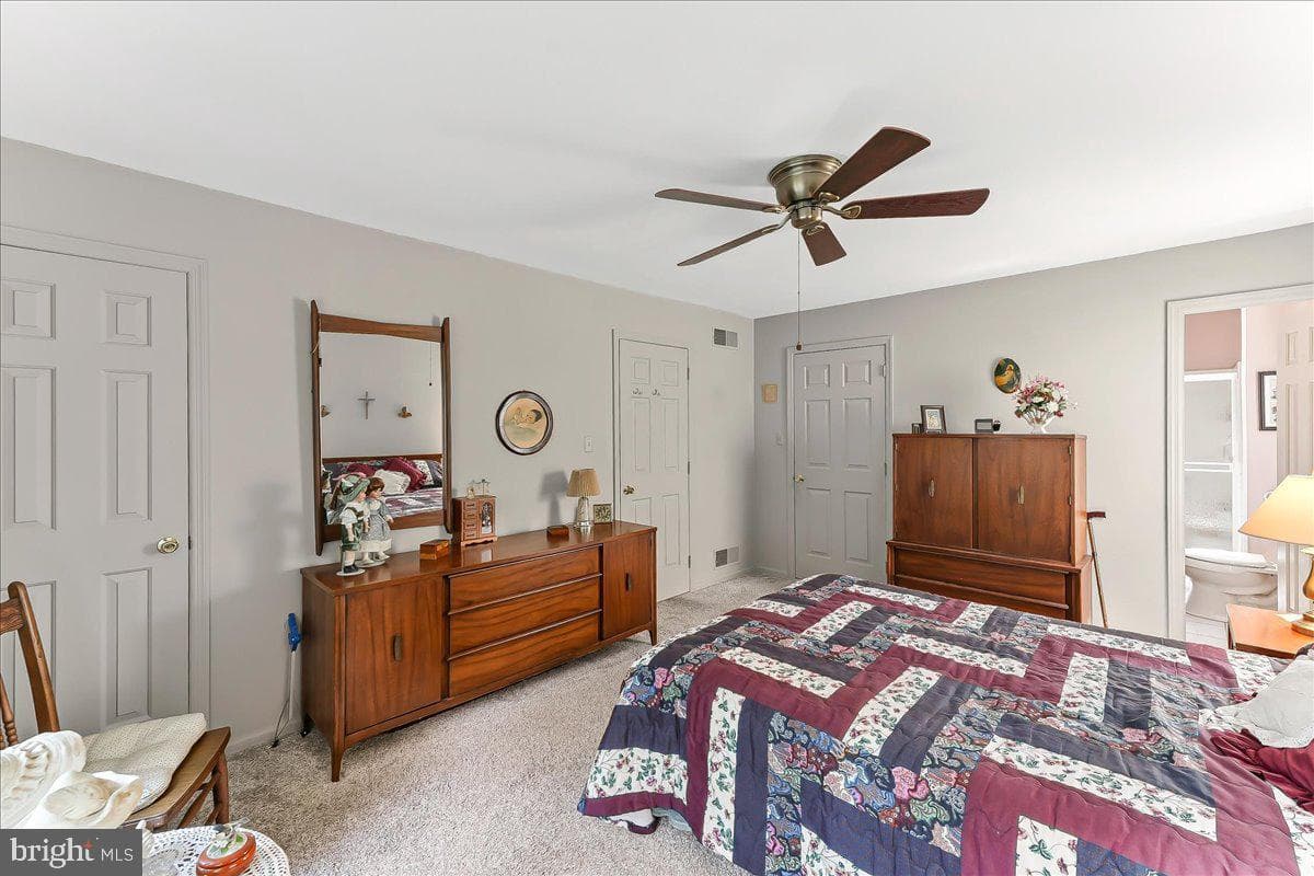 5 N Parkway photo 19