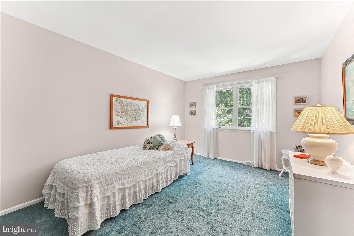 5 N Parkway photo 25