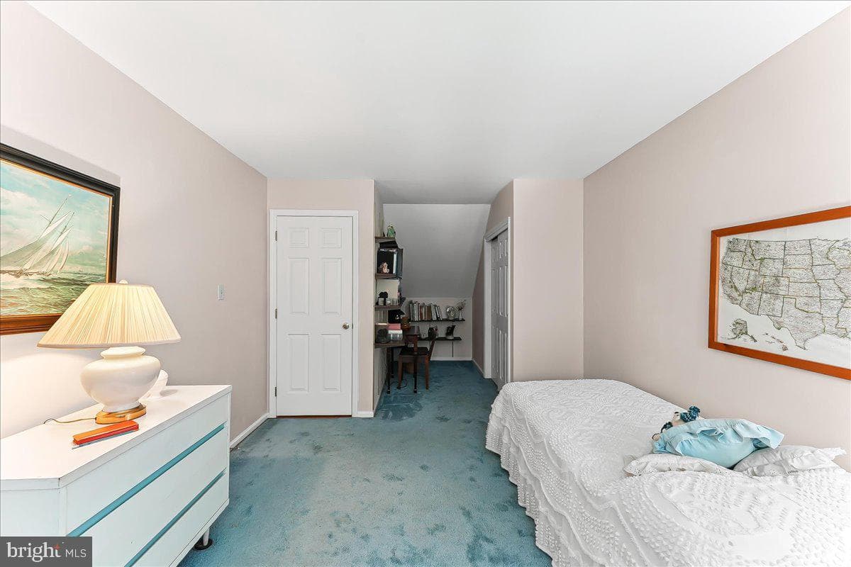5 N Parkway photo 26