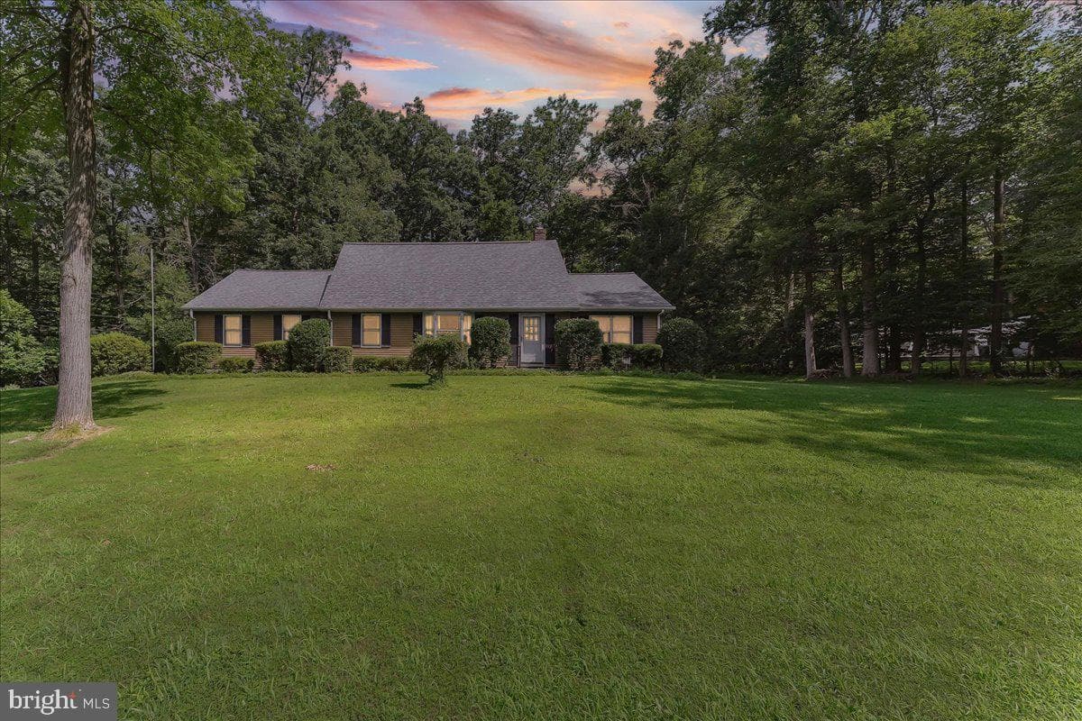 5 N Parkway photo 27