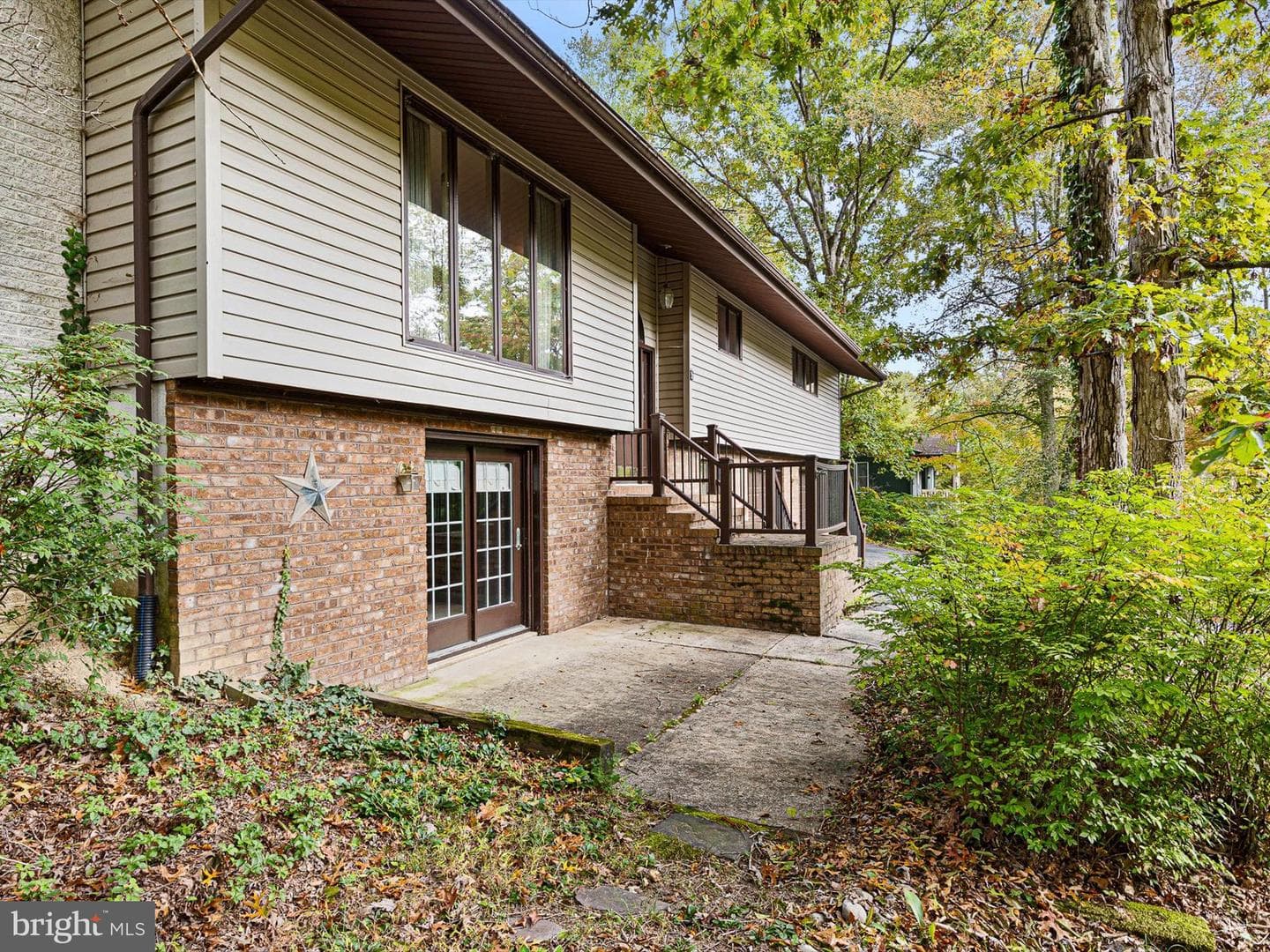 6 Colonial Circle photo 22