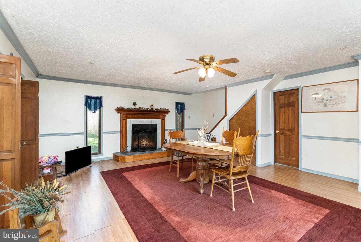 80 Parkside Drive photo 8