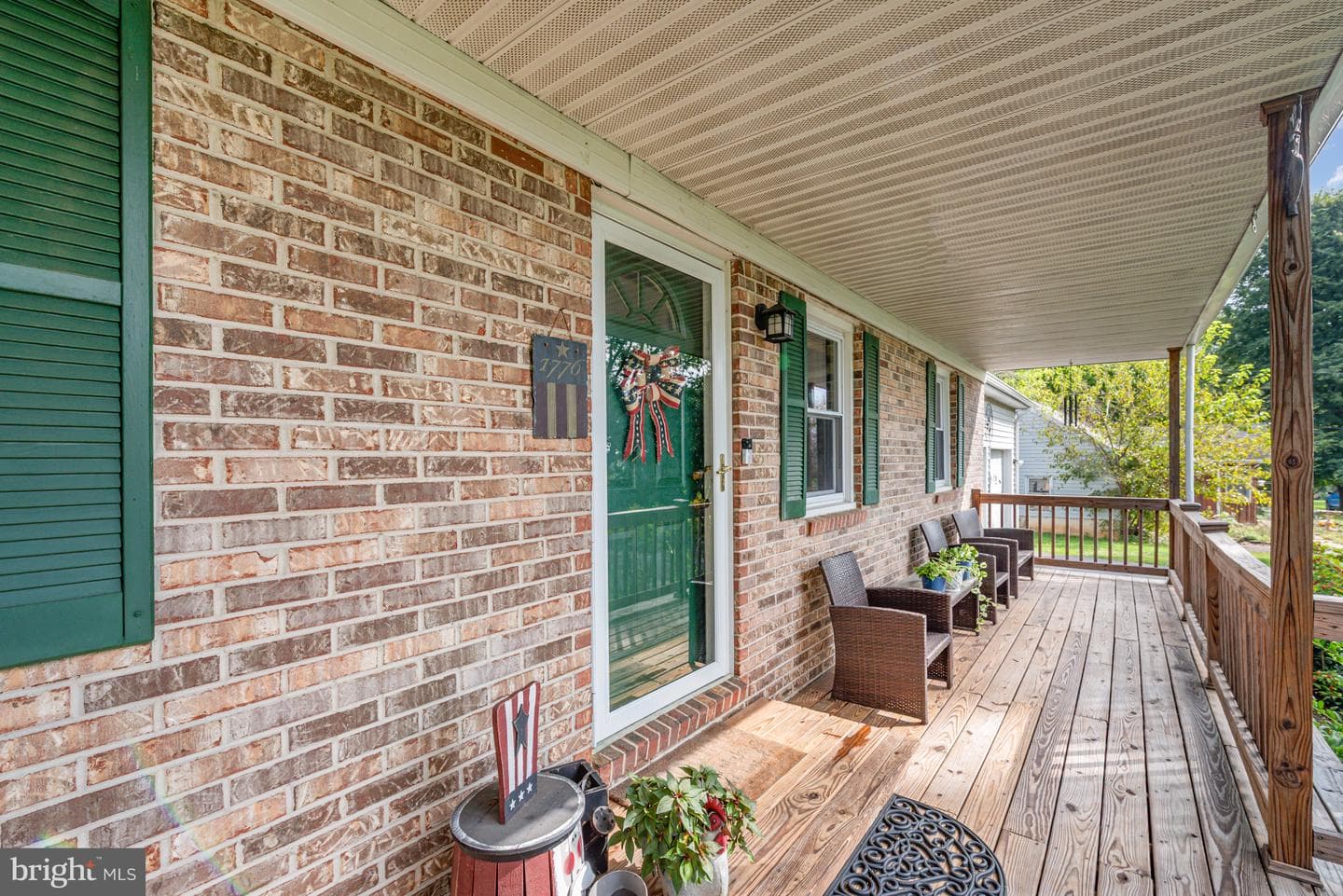 615 Lombard Road photo 4