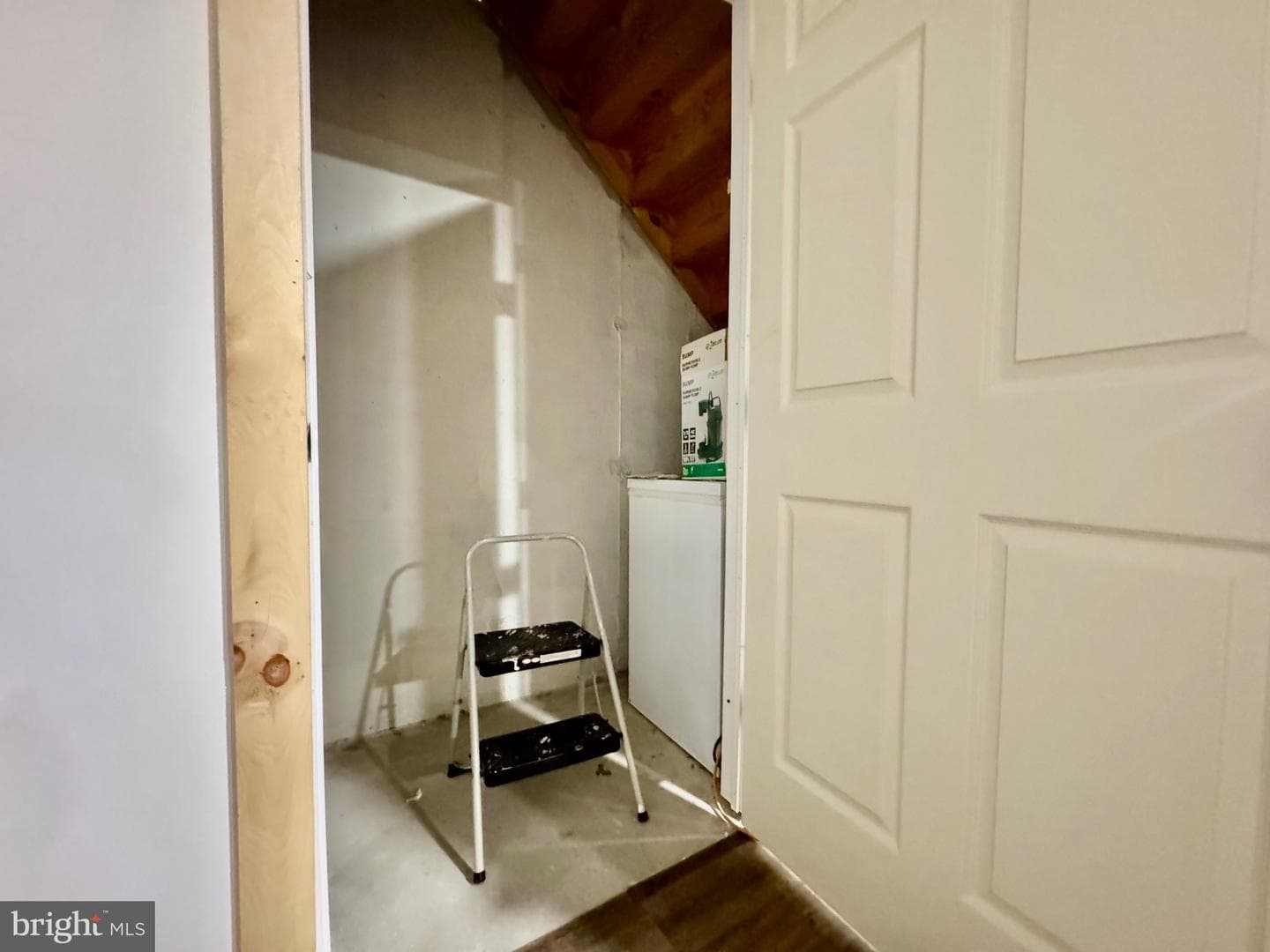 35 Coachman Drive photo 49