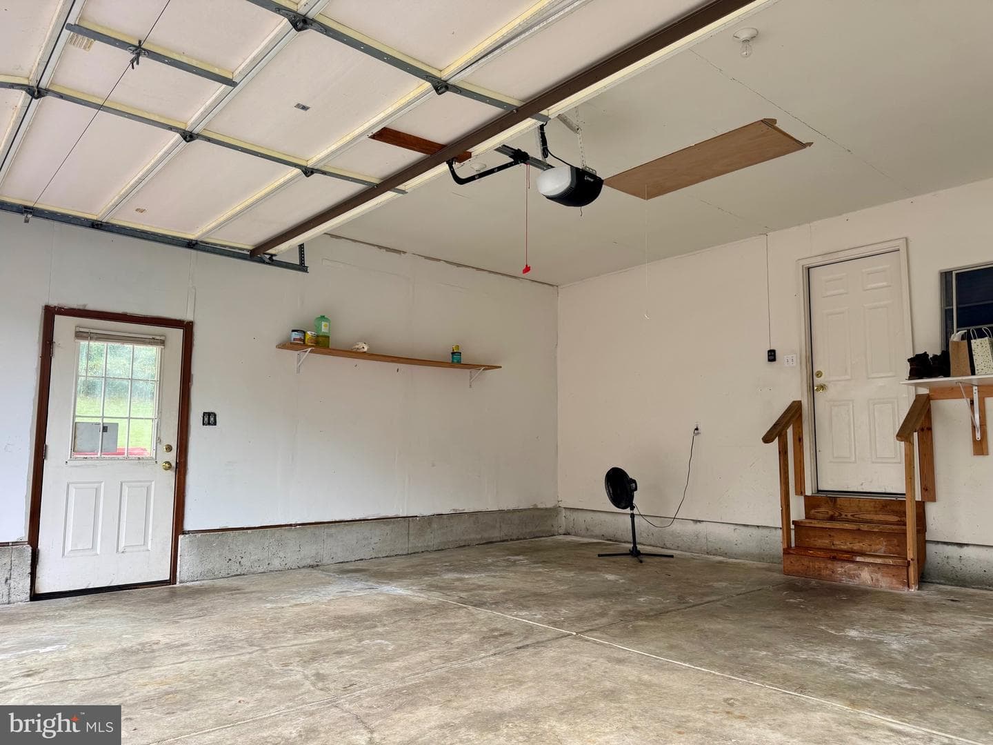 35 Coachman Drive photo 54