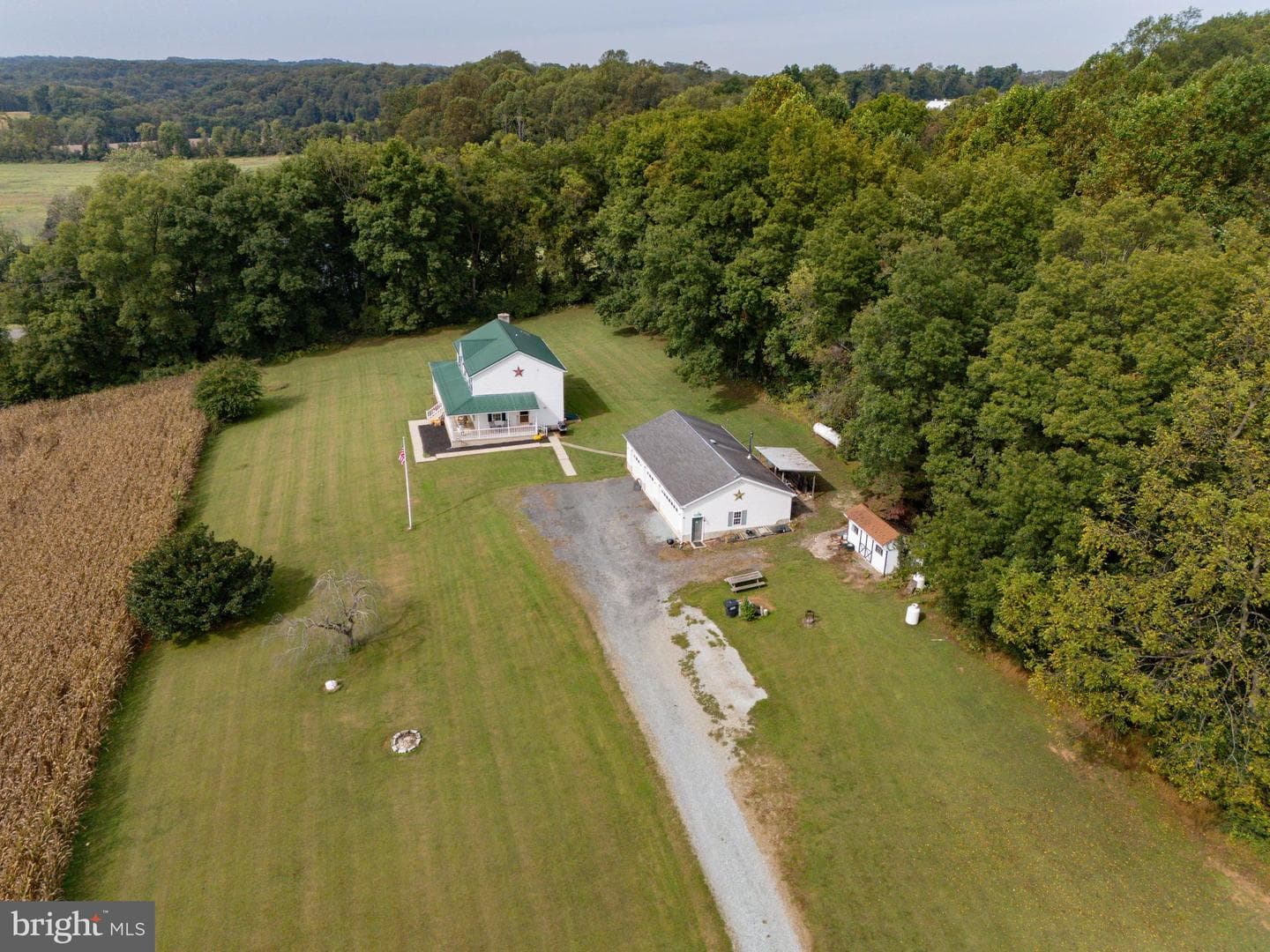 424 Springhill Road photo 2