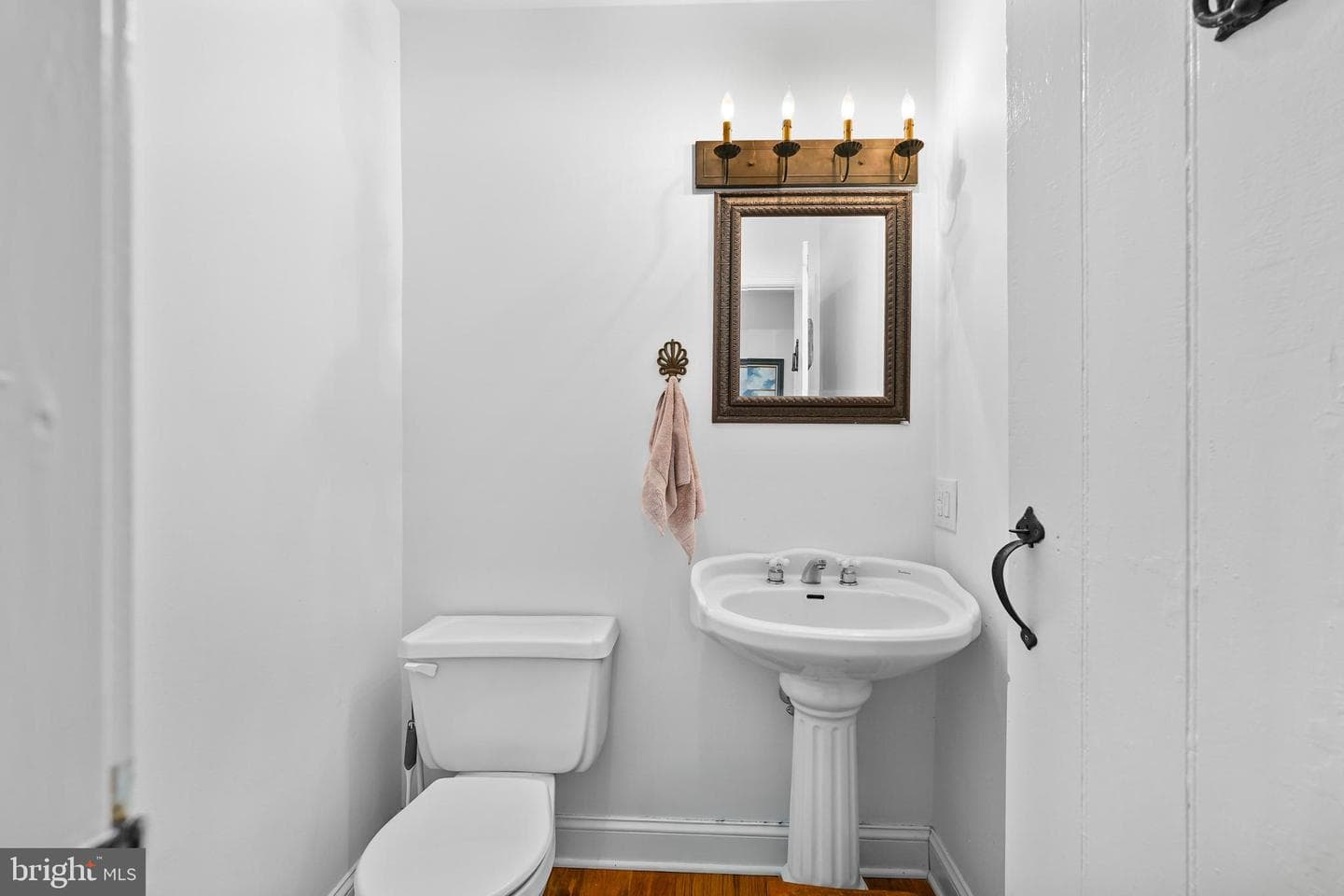 424 Springhill Road photo 29