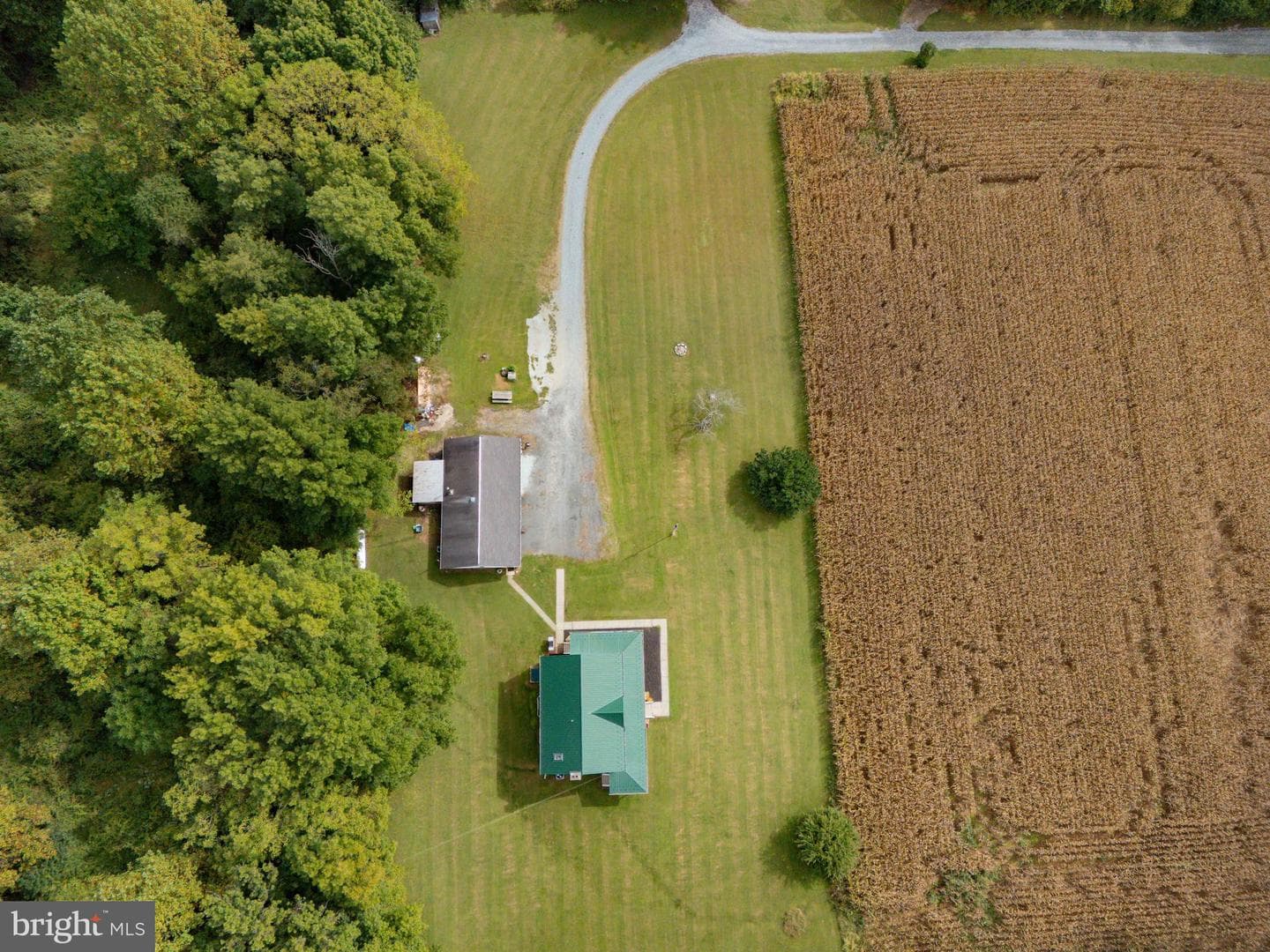 424 Springhill Road photo 7