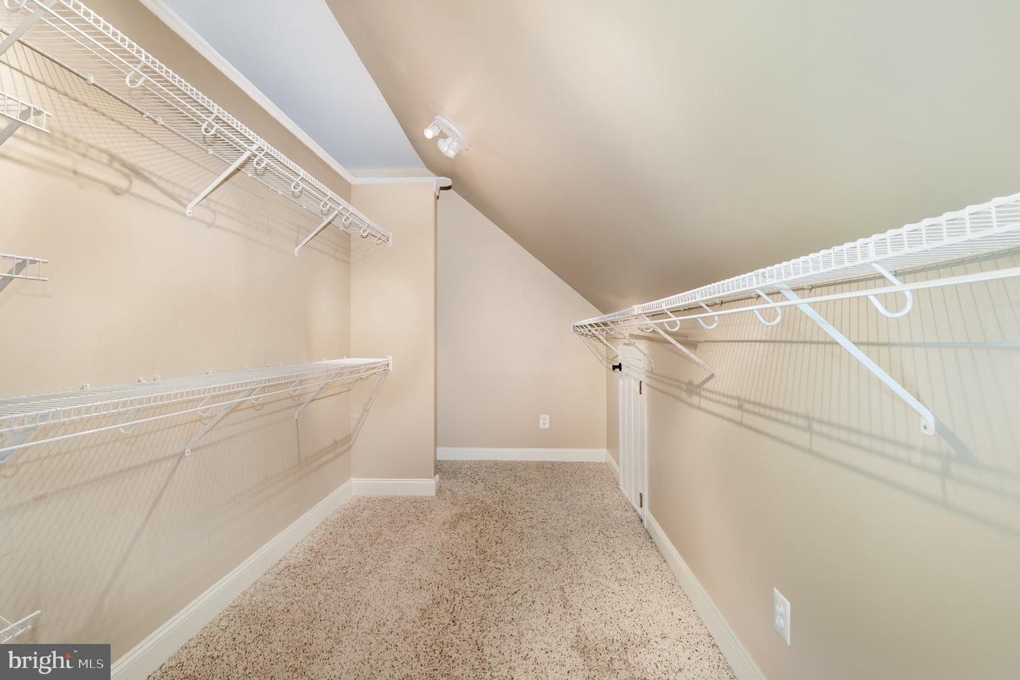 56 Sylmar Road photo 28