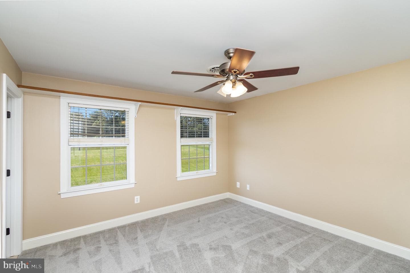 56 Sylmar Road photo 34