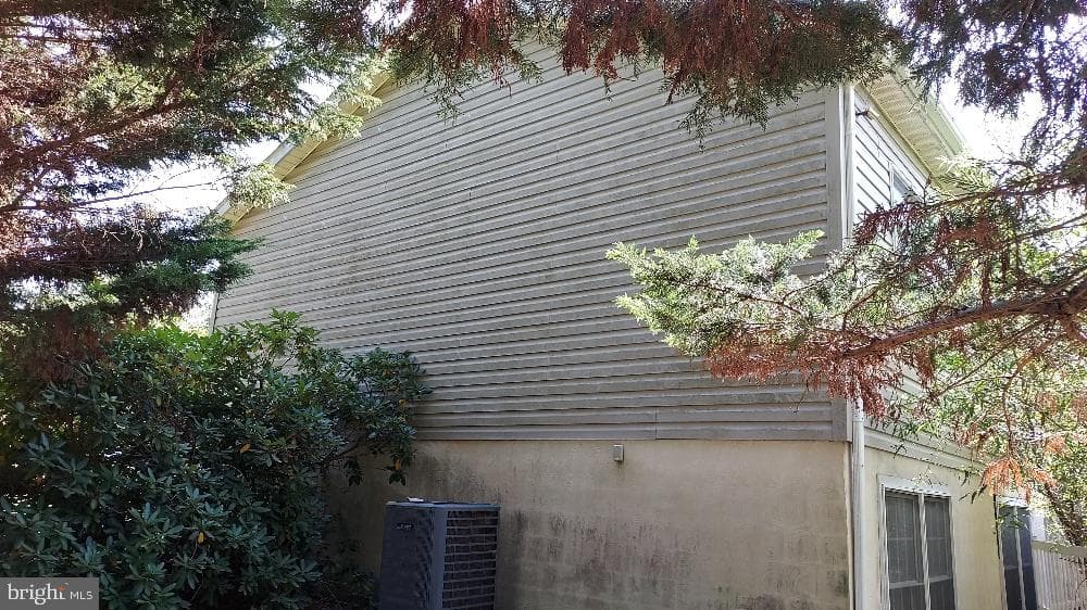 114 Creswell Avenue photo 6