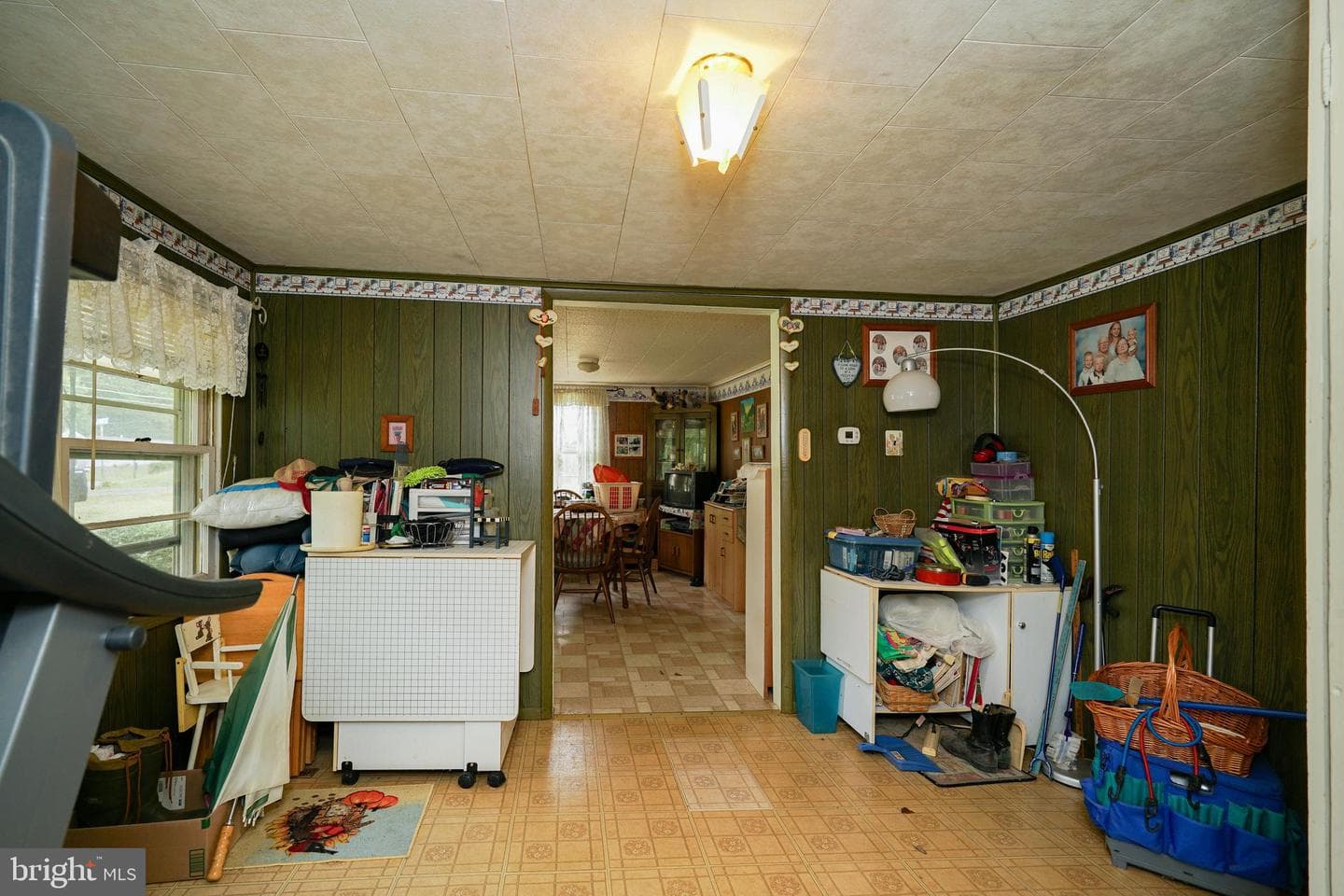 128 Woolens Road photo 13