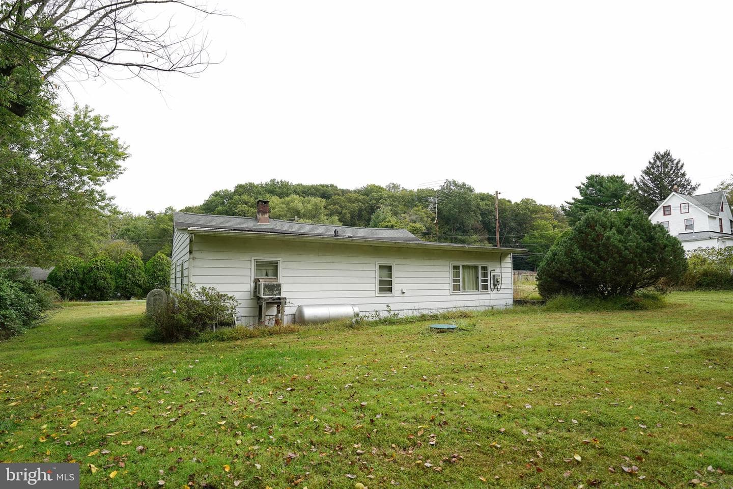 128 Woolens Road photo 5