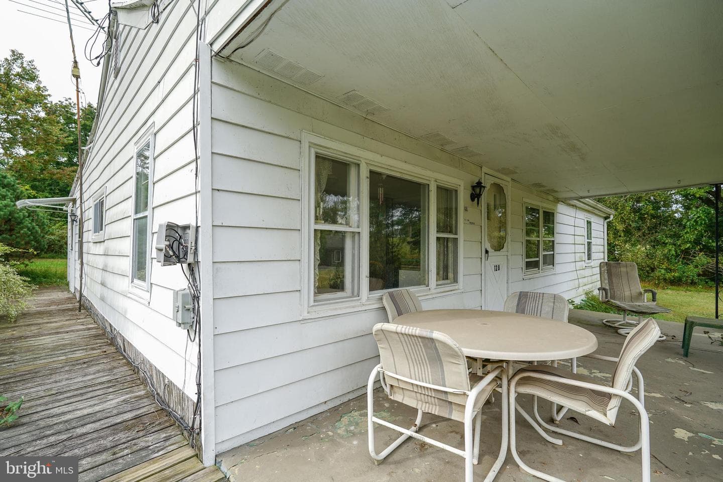 128 Woolens Road photo 8