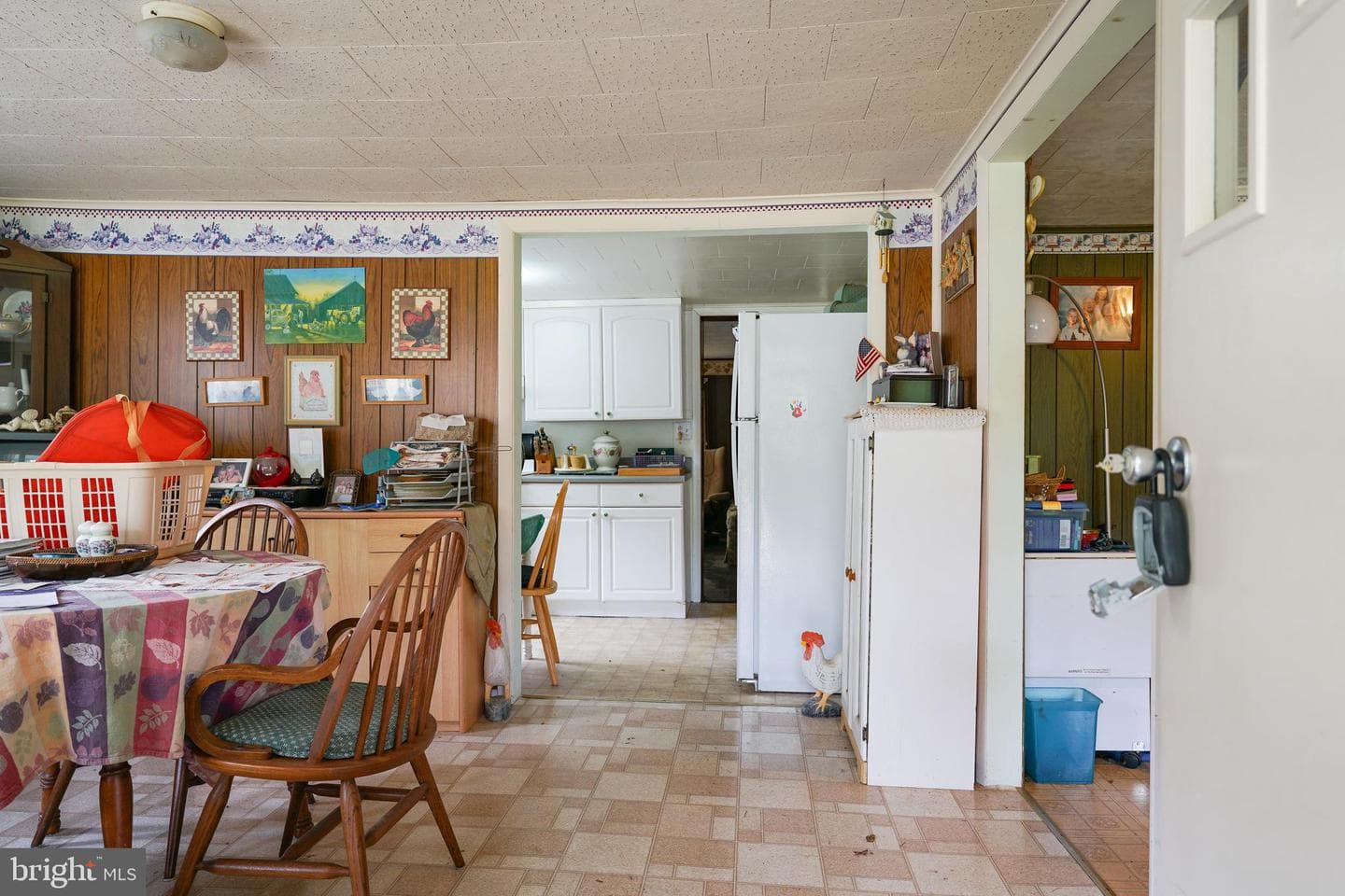 128 Woolens Road photo 9
