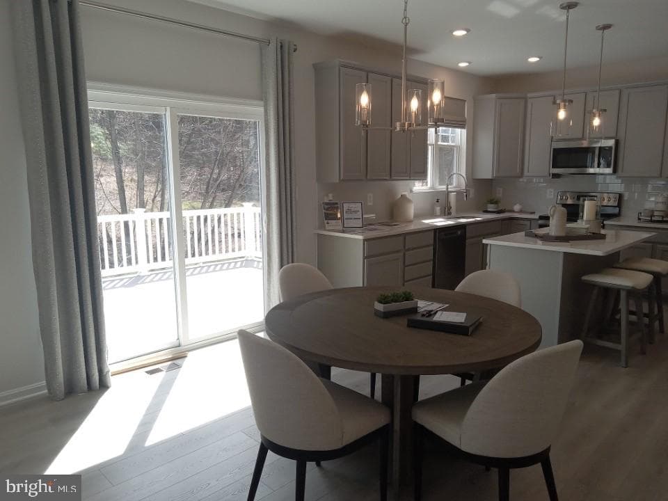 151 Fred Drive photo 18