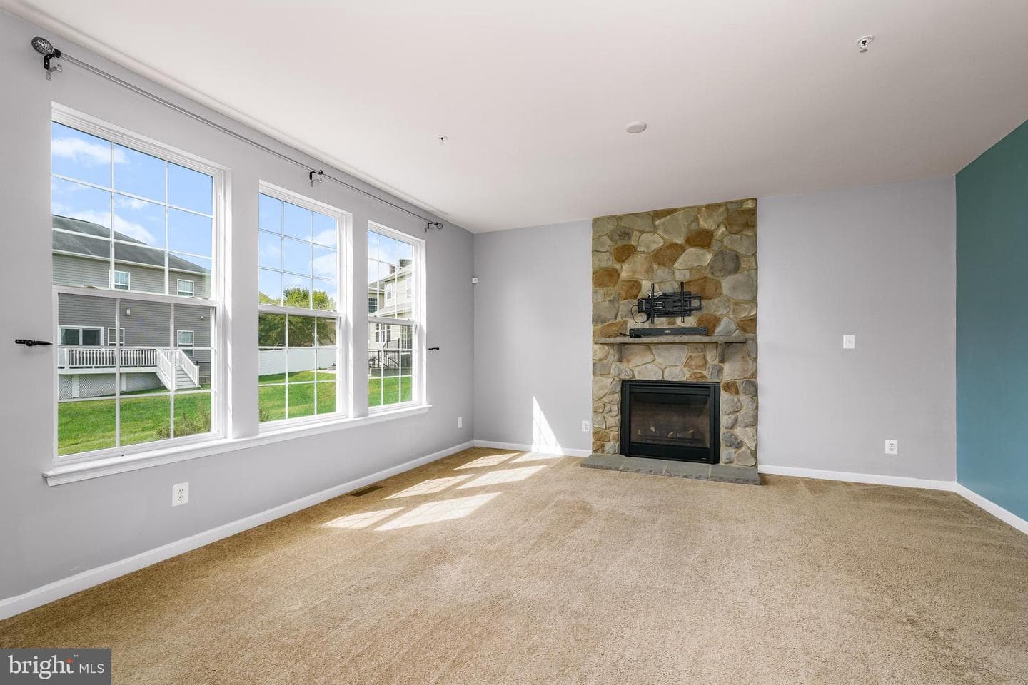 241 Stewart Road photo 17