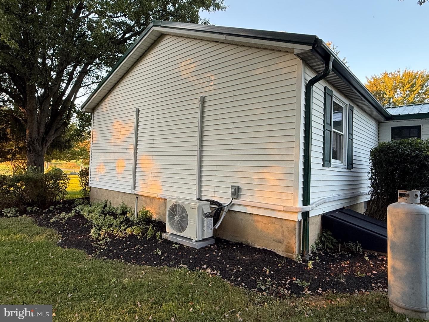 2926 Crystal Beach Road photo 30
