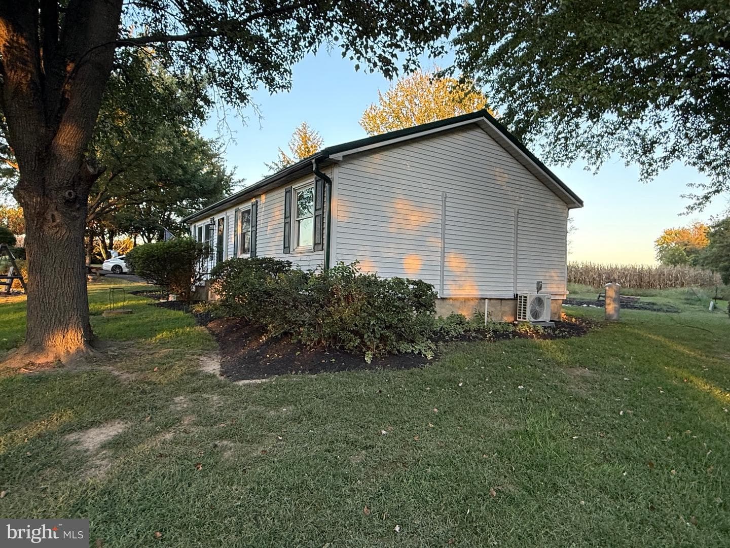 2926 Crystal Beach Road photo 4