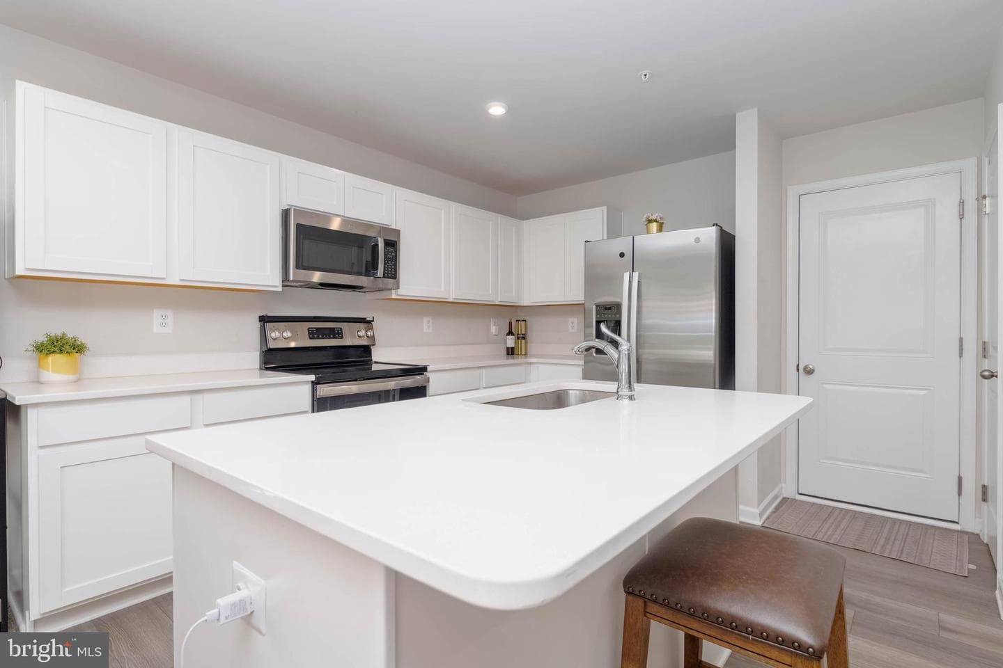 25 Teatree Lane photo 2