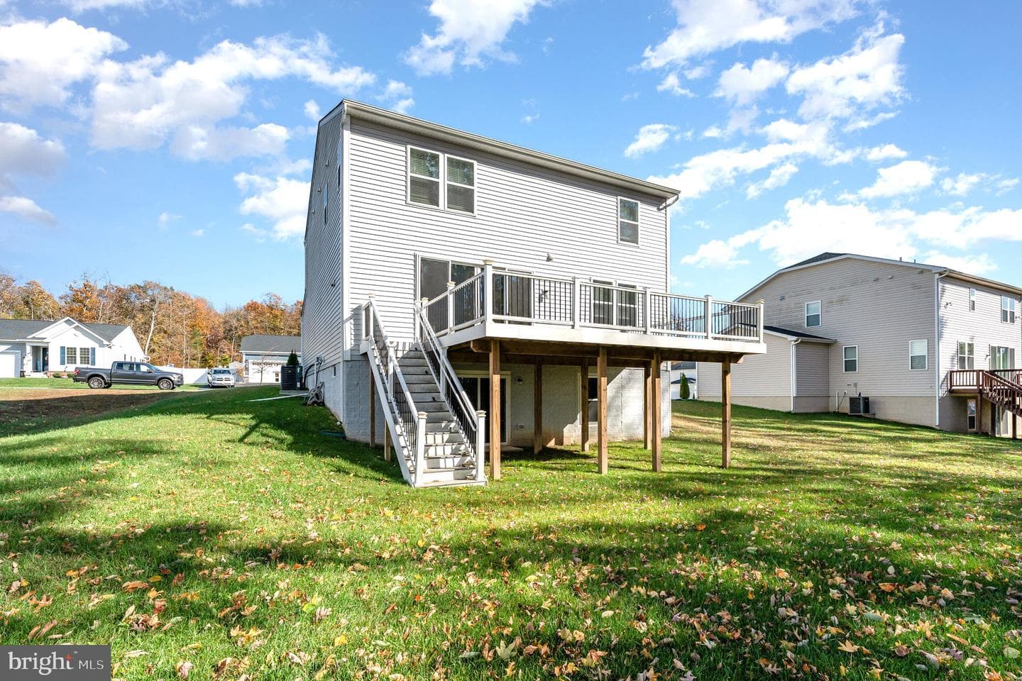 374 Bay Club Parkway photo 23