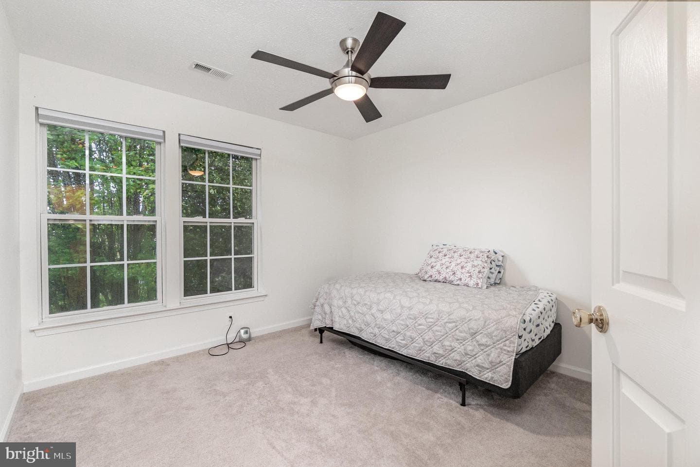 406 Roundhouse Drive photo 23